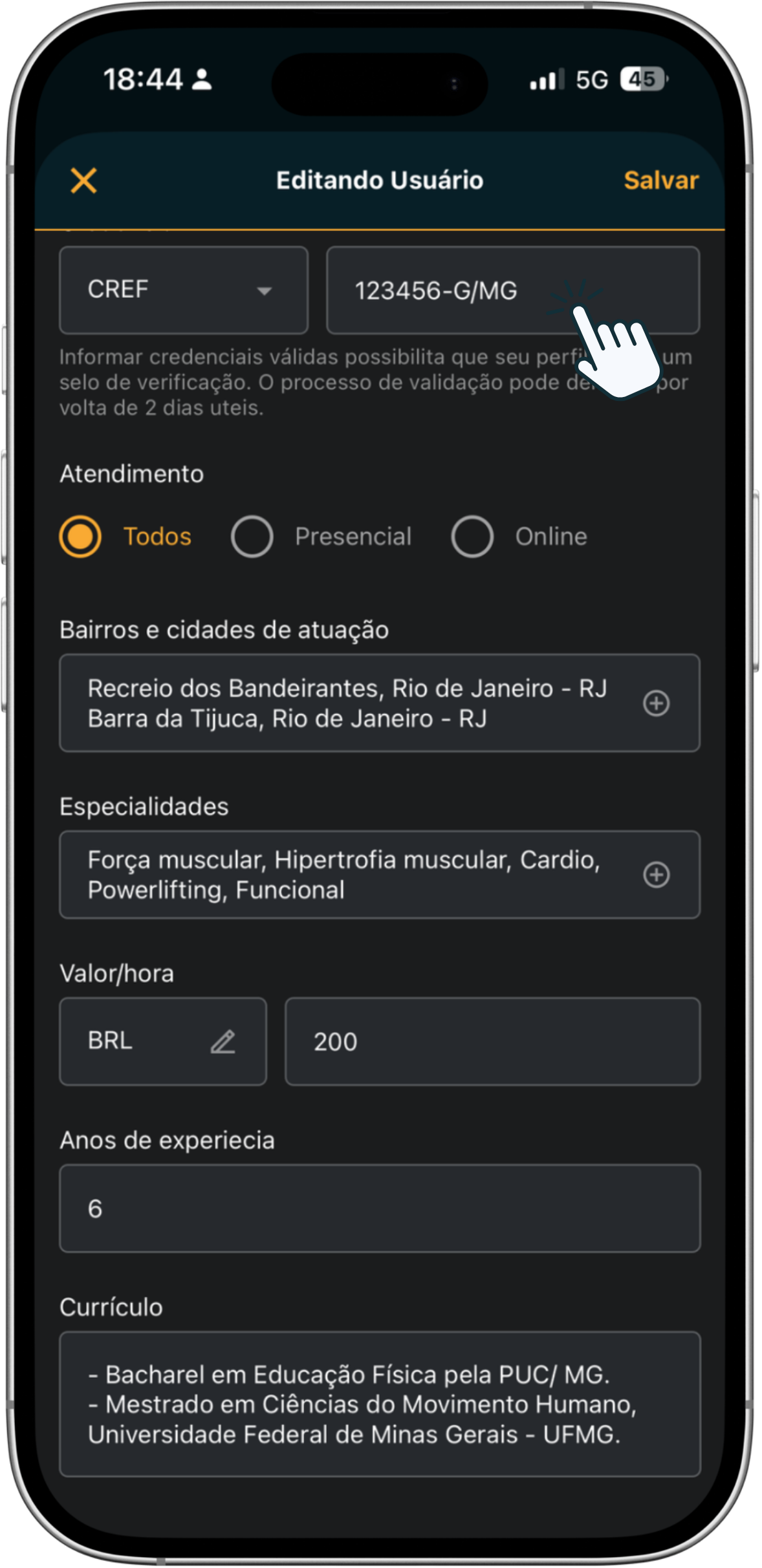 Tela de seleção de credencial profissional no app PersonalGO